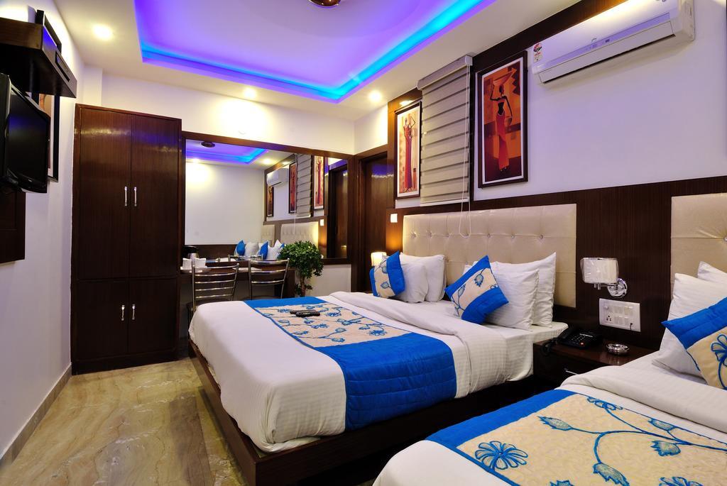 Nirmal Mahal - Paharganj - New Delhi