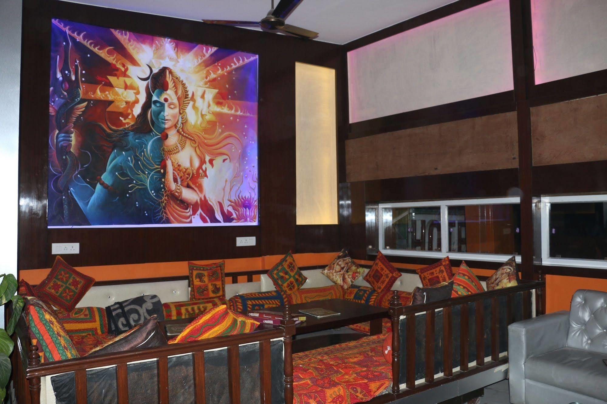 Nirmal Mahal - Paharganj - Hotel